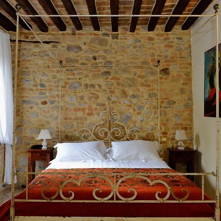 Hotel Antico Borgo Di Tabiano Castello - Relais De Charme à Tabiano Terme Extérieur photo