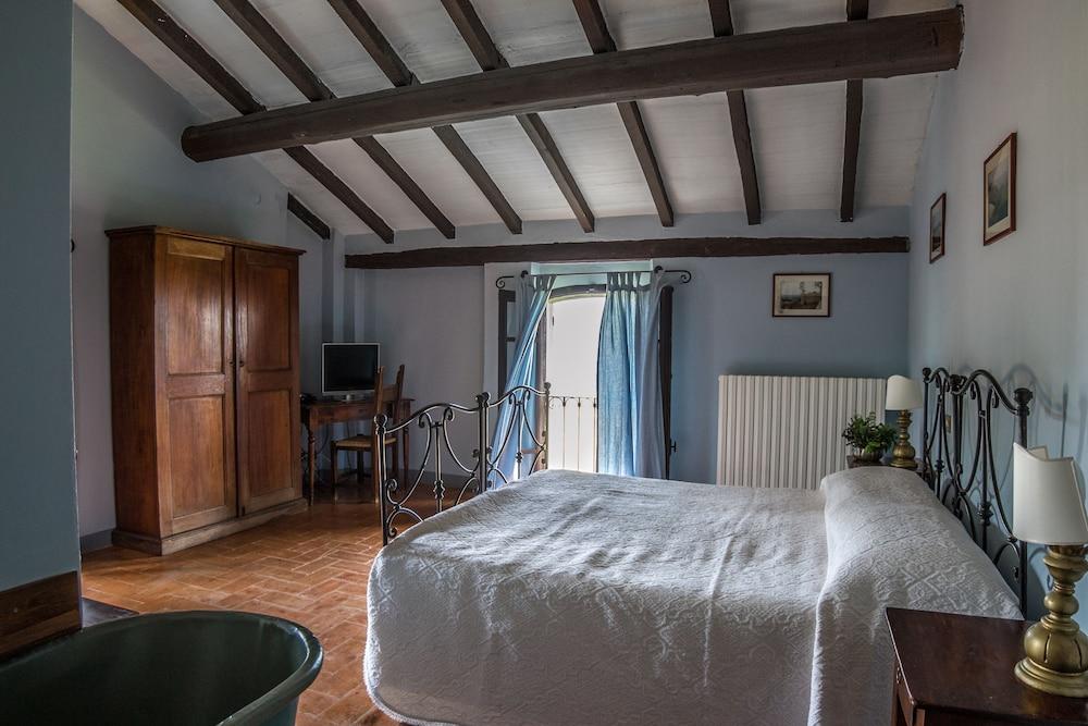 Hotel Antico Borgo Di Tabiano Castello - Relais De Charme à Tabiano Terme Extérieur photo
