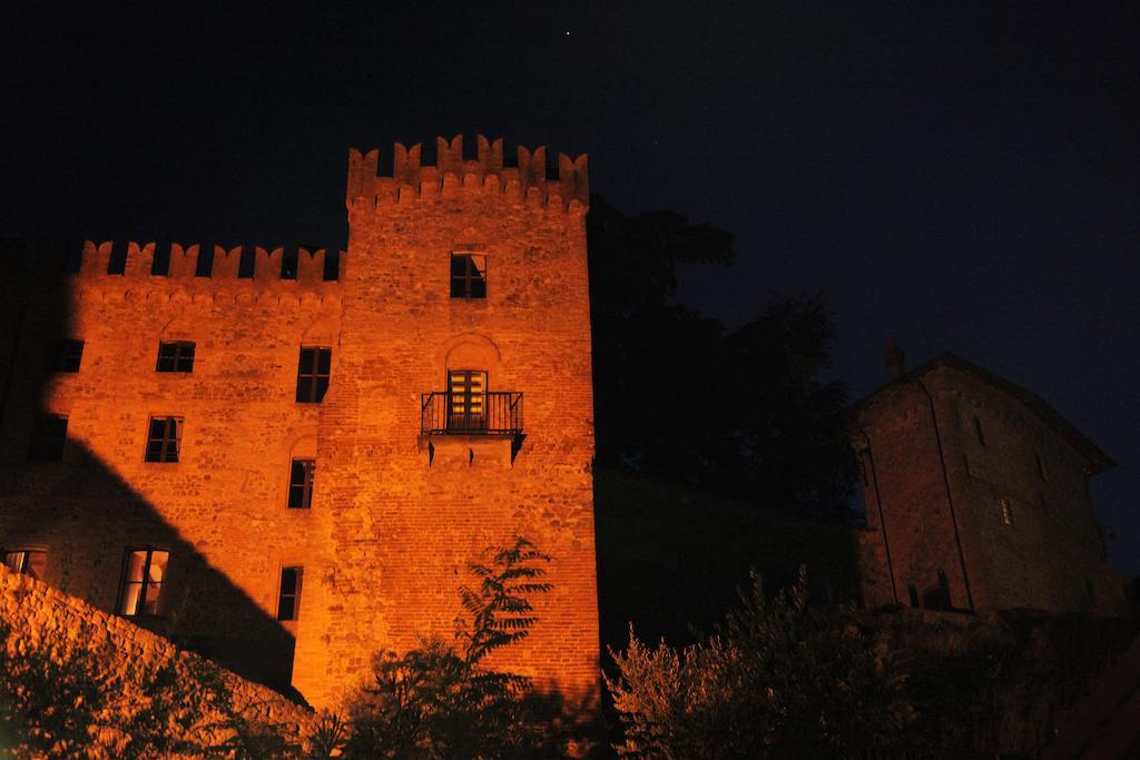 Hotel Antico Borgo Di Tabiano Castello - Relais De Charme à Tabiano Terme Extérieur photo