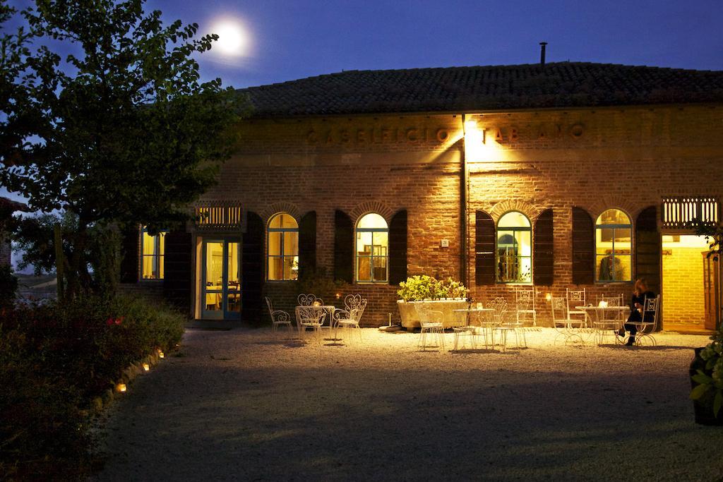 Hotel Antico Borgo Di Tabiano Castello - Relais De Charme à Tabiano Terme Extérieur photo