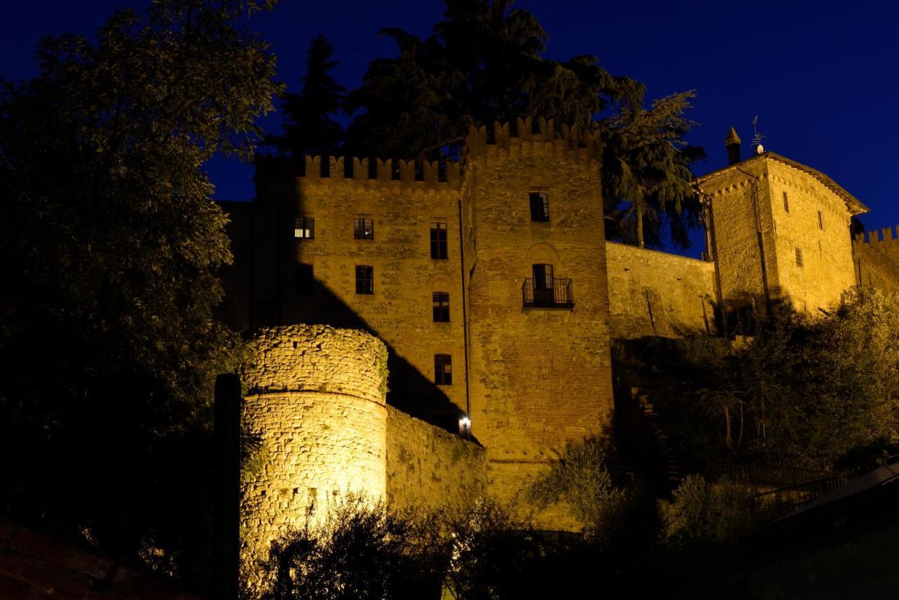 Hotel Antico Borgo Di Tabiano Castello - Relais De Charme à Tabiano Terme Extérieur photo