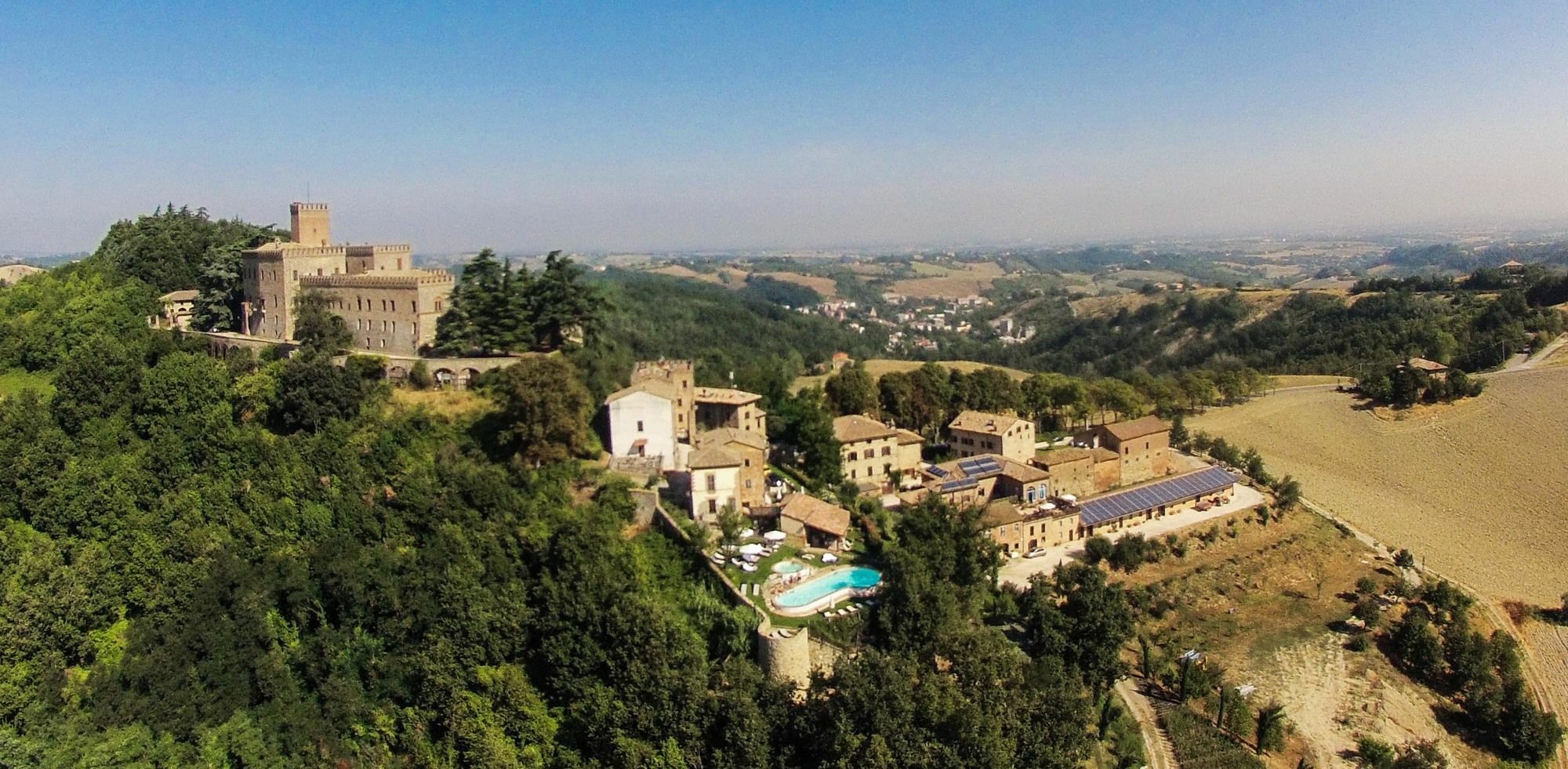 Hotel Antico Borgo Di Tabiano Castello - Relais De Charme à Tabiano Terme Extérieur photo